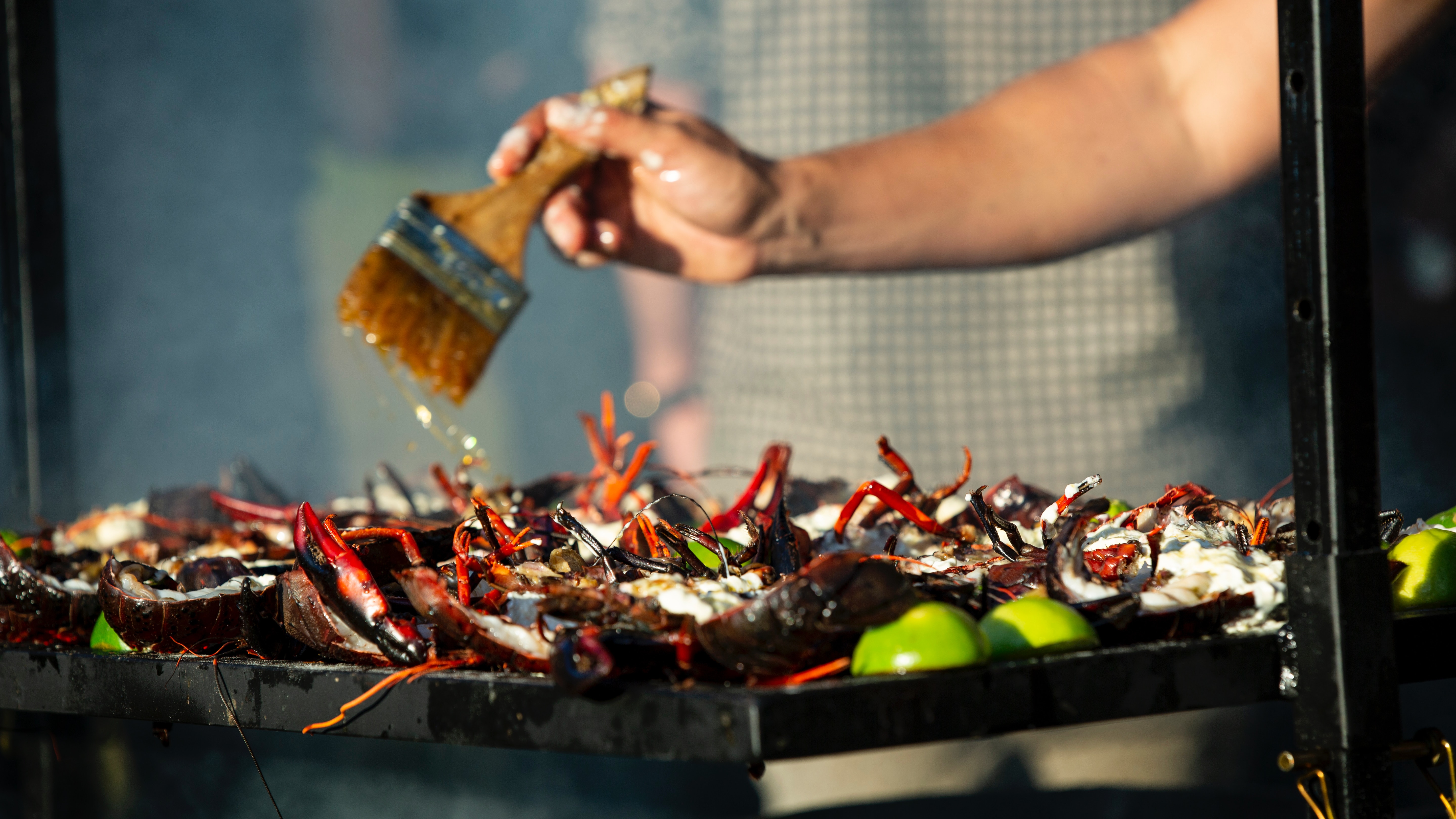 Crabs on grill | Dartmoor Place